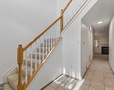 21957 Golden Spike Terrace - Photo Thumbnail 2