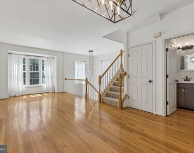21957 Golden Spike Terrace - Photo Thumbnail 6