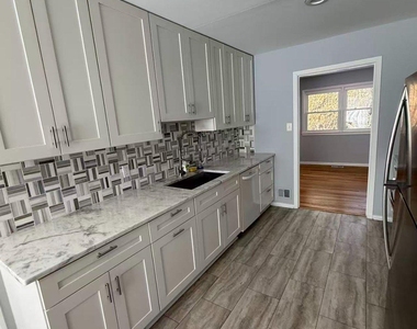 1716 Pine Valley Drive - Photo Thumbnail 5