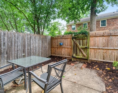 8330 Darlington Street - Photo Thumbnail 22