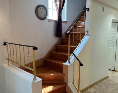 4002 Summer Hollow Court - Photo Thumbnail 13