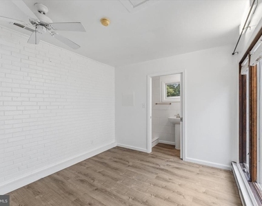 6210 Dana Avenue - Photo Thumbnail 18