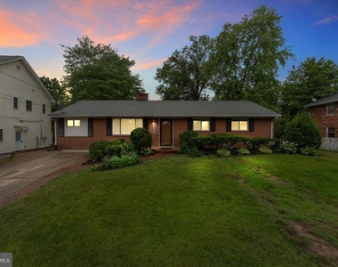 6210 Dana Avenue - Photo Thumbnail 39