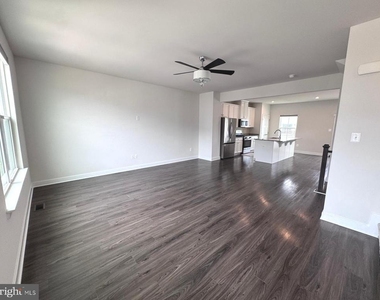 118 Twinleaf Way - Photo Thumbnail 4