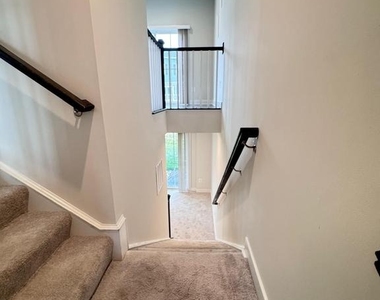 118 Twinleaf Way - Photo Thumbnail 17