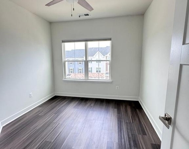 118 Twinleaf Way - Photo Thumbnail 34