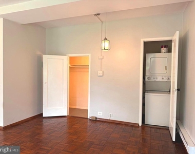 3211 Ravensworth Place - Photo Thumbnail 9
