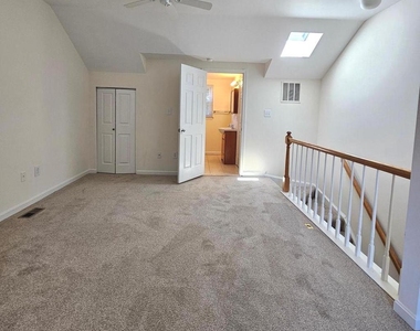 1119 Stuart Street - Photo Thumbnail 26