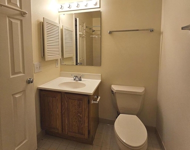 1119 Stuart Street - Photo Thumbnail 18