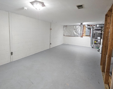 1119 Stuart Street - Photo Thumbnail 30