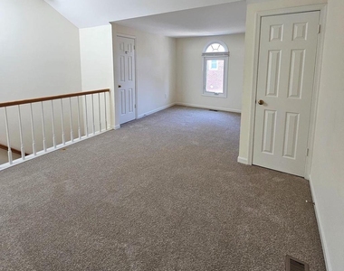 1119 Stuart Street - Photo Thumbnail 24