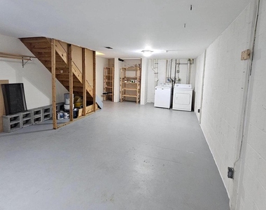 1119 Stuart Street - Photo Thumbnail 31