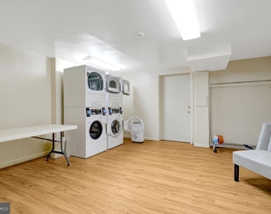 110 Wise St S - Photo Thumbnail 26