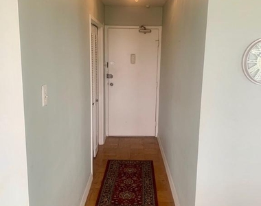 1200 N Nash Street - Photo Thumbnail 6