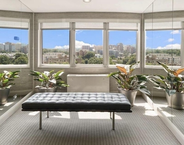 1200 N Nash Street - Photo Thumbnail 9