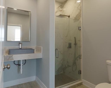 1926 S Lambert Street - Photo Thumbnail 19