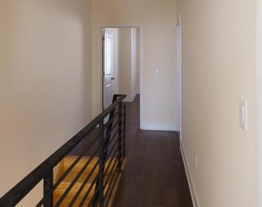 1926 S Lambert Street - Photo Thumbnail 17