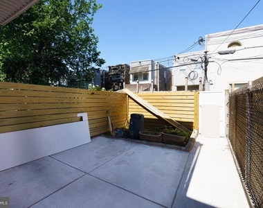 1926 S Lambert Street - Photo Thumbnail 32