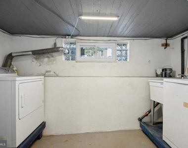 467 Ripka Street - Photo Thumbnail 13