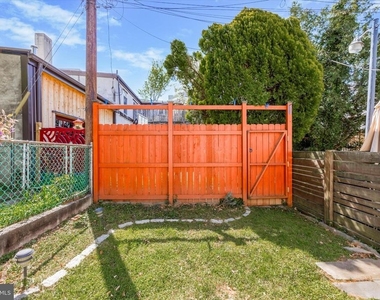467 Ripka Street - Photo Thumbnail 14