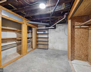 467 Ripka Street - Photo Thumbnail 12