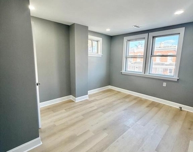 406 Kingsley Street - Photo Thumbnail 8