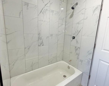406 Kingsley Street - Photo Thumbnail 6