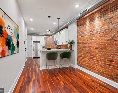 3220 W Diamond Street - Photo Thumbnail 7