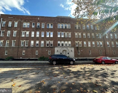 200-15 W Sedgwick Street - Photo Thumbnail 1