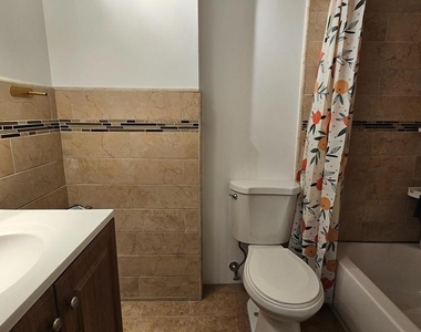 2833 Norcross Lane - Photo Thumbnail 12