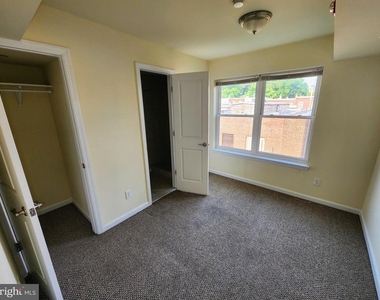 415 N 41st Street - Photo Thumbnail 6