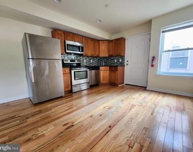 415 N 41st Street - Photo Thumbnail 5