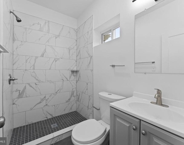 2600 S 7th Street - Photo Thumbnail 7