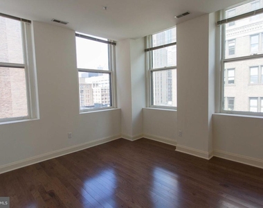 1600-2 Walnut Street - Photo Thumbnail 11