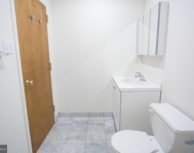 1600-2 Walnut Street - Photo Thumbnail 14