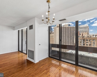 1326 Spruce Street - Photo Thumbnail 5
