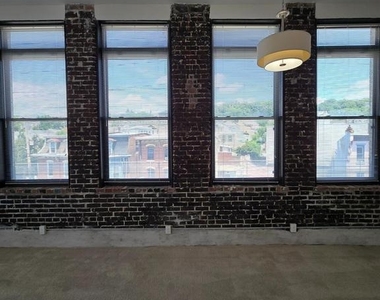 4368 Cresson Street - Photo Thumbnail 6