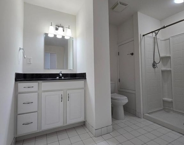 4368 Cresson Street - Photo Thumbnail 11