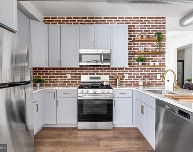 2401 Frankford Avenue - Photo Thumbnail 9
