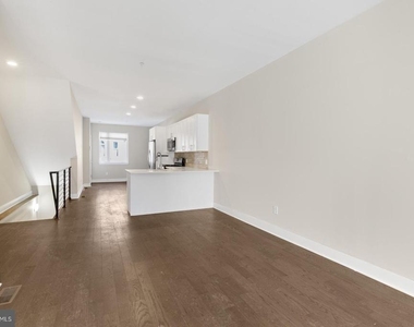 1250 N 25th Street - Photo Thumbnail 12