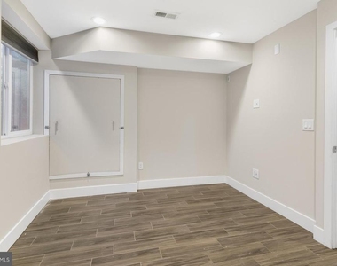 1250 N 25th Street - Photo Thumbnail 23