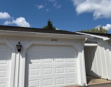 2692 S Knightsbridge Circle - Photo Thumbnail 20