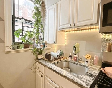 119 W Susquehanna Avenue - Photo Thumbnail 15