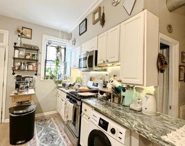 119 W Susquehanna Avenue - Photo Thumbnail 1