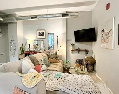 119 W Susquehanna Avenue - Photo Thumbnail 4