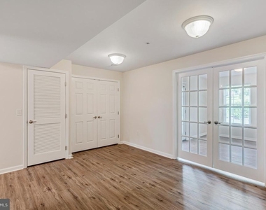 201 Susan Circle - Photo Thumbnail 7