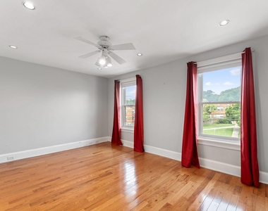 809 Ardmore Avenue - Photo Thumbnail 16