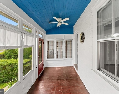 809 Ardmore Avenue - Photo Thumbnail 2