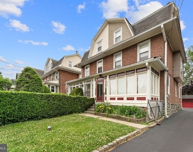 809 Ardmore Avenue - Photo Thumbnail 30
