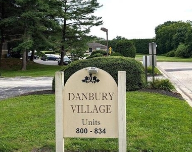 822 Putnam Boulevard - Photo Thumbnail 16
